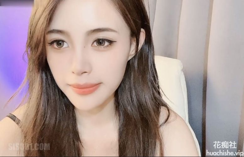 Stripchat高颜值混血芭比女主播【avaxiaolu】预览图03