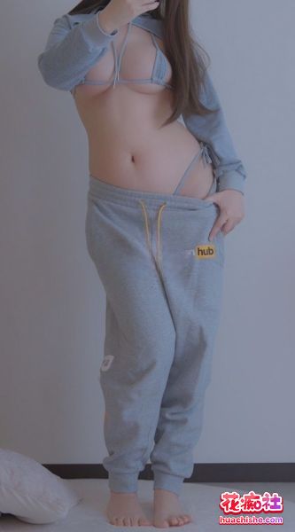 Onlyfans极品美乳萝莉saku_j 原档合集预览图17