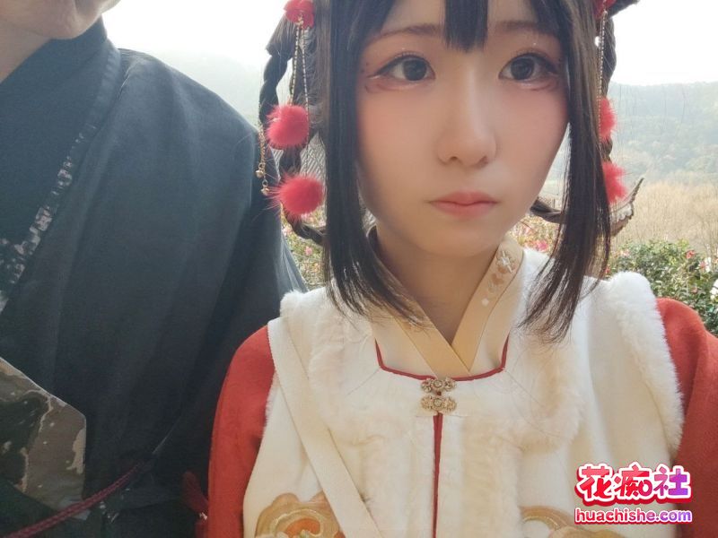 A级别泄密 漫展拿下的19岁学生妹
