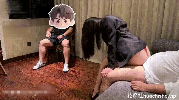 ROSEWU 极品NTR绿帽夫妻明星颜值淫妻合集预览图13