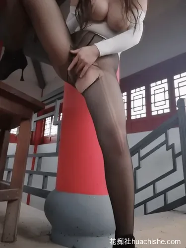 爆乳女神 果如CC 原版视频预览图08