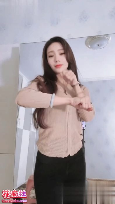 小妹/白若嘉 裸舞视频福利合集预览图15