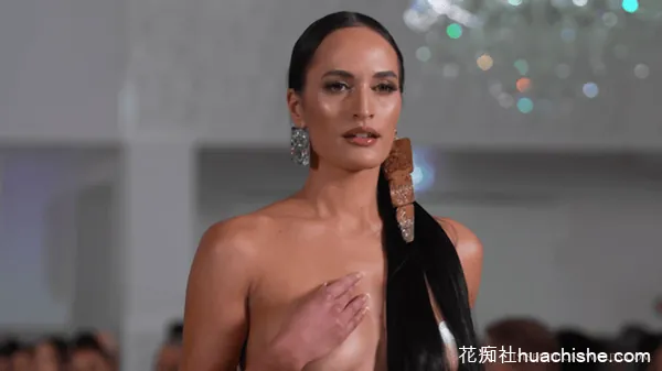 全裸时装秀Isis Fashion Awards预览图01
