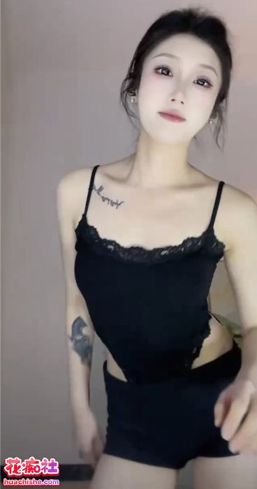 快手 菜菜 瑜伽裤热舞诱惑直播预览图08