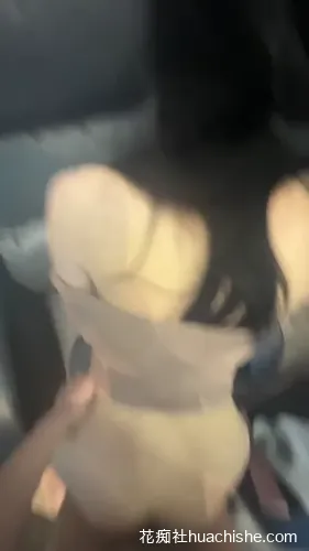 一杆钢枪 约炮清纯女大学生多人轮操群P预览图14