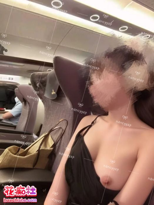 nancyyzp 各种户外极限露出预览图02