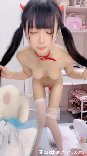 甜美可爱反差双马尾小少萝 软软咪预览图13
